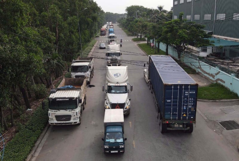 Tầm quan trọng của vận tải hàng hóa bằng đường bộ